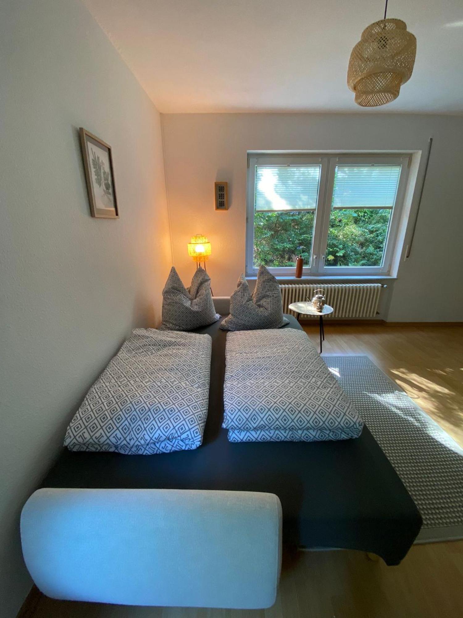 Apartment Stilvolle Im Gruenen Mit Wohlfuehlcharakter *